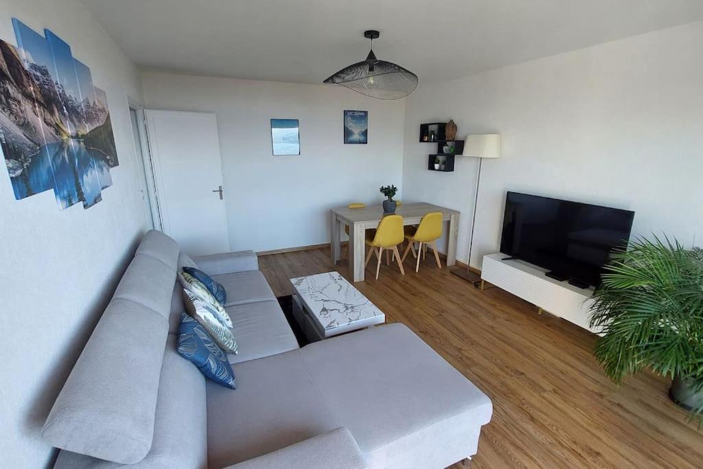 Appart Cosy Avec Vue Sur Le Lac Leman Evian-les-Bains Exterior photo